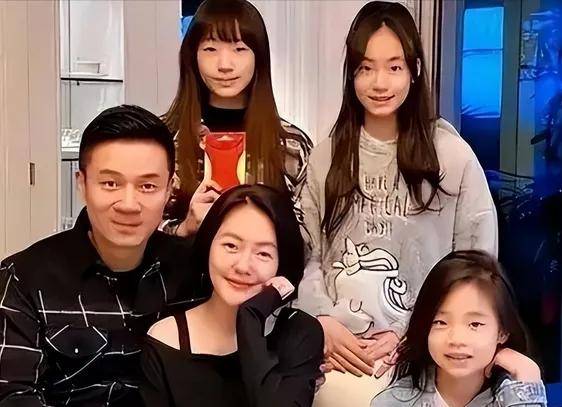 ！七旬老母为争遗产撕破脸CQ9电子网站惊掉下巴(图5)