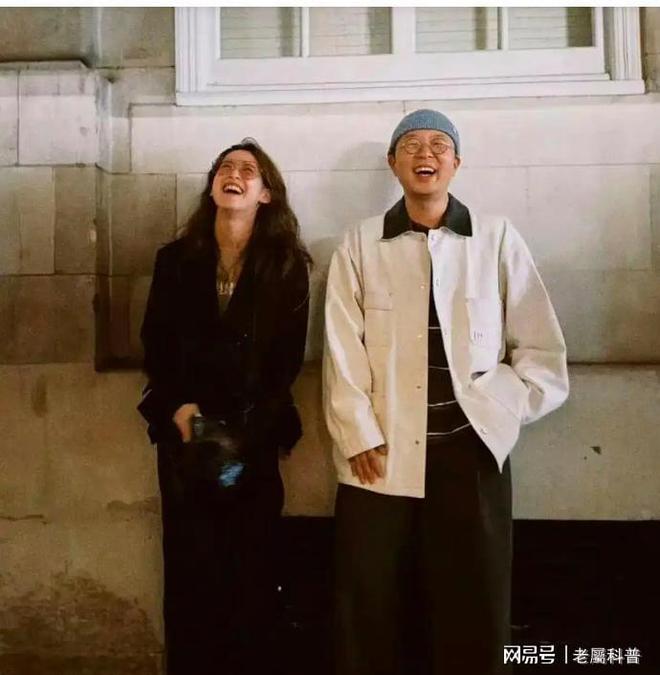 次搭上杜海涛的章泽天野心终于藏不住了CQ9电子平台网站风水轮流转！这一(图2)