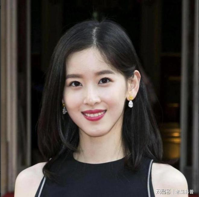 次搭上杜海涛的章泽天野心终于藏不住了CQ9电子平台网站风水轮流转！这一(图4)